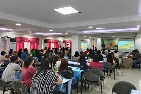 CL Wage Board consults Tarlaqueños on minimum wage .